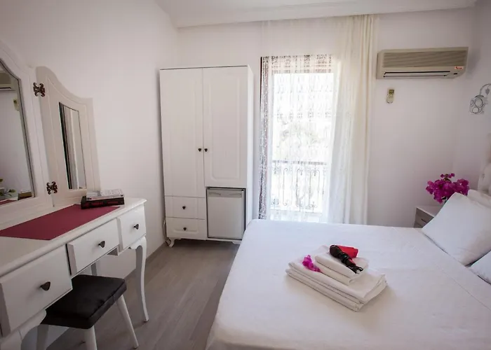 Papermoon & Aparthotel