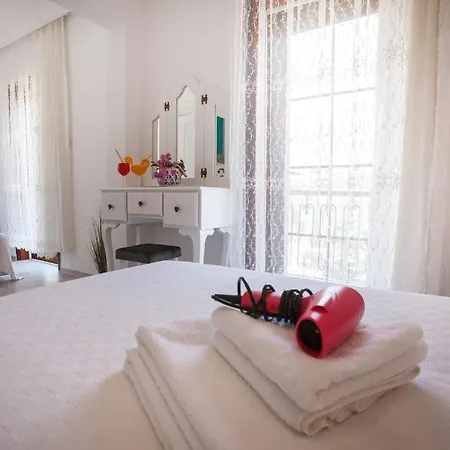 Papermoon & Apartmanhotel Kaş