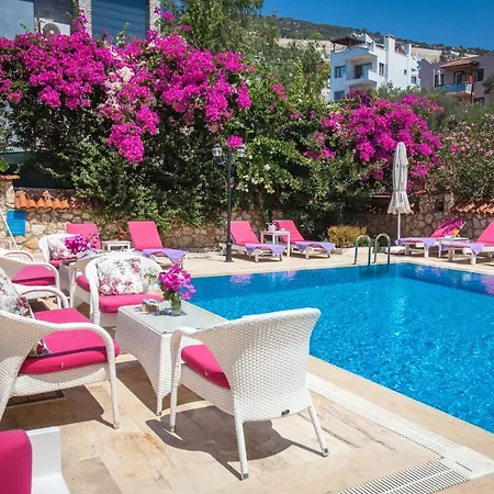 Papermoon & Lejlighedshotel Kaş