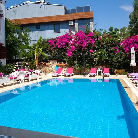 Papermoon & Lejlighedshotel 3*