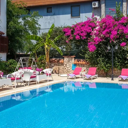 Papermoon Hotel&apartments 3*