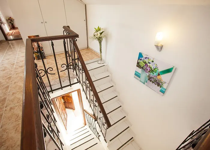 Papermoon & Aparthotel 4*