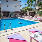 Papermoon & 4* Kaş